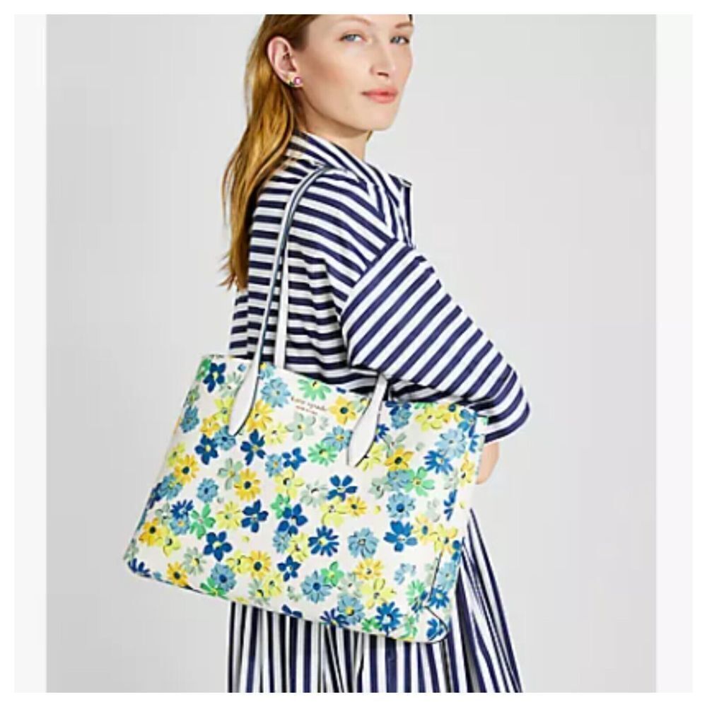 KATE SPADE All Day Floral Medley Large Tote With Wristlet Multicolor Modern New